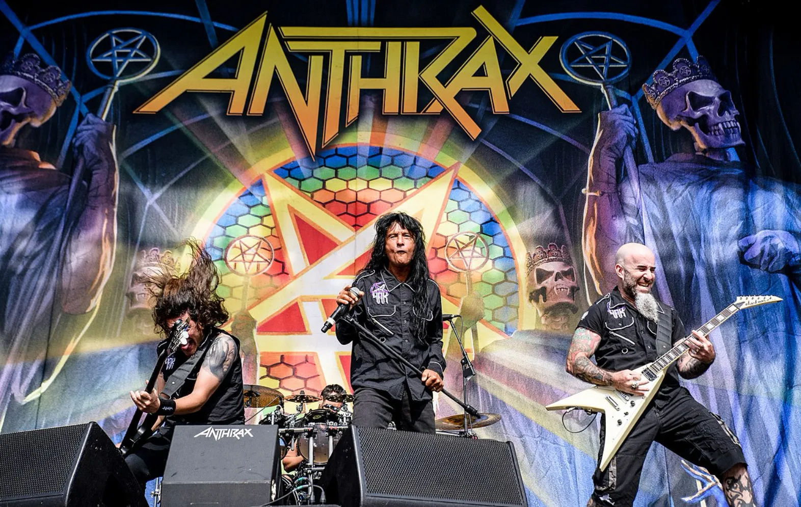 Anthrax Inducted Into The 2019 Metal Hall Of Fame At Heavy Montreal